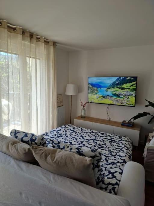 Cozy Near Paris Apartment *