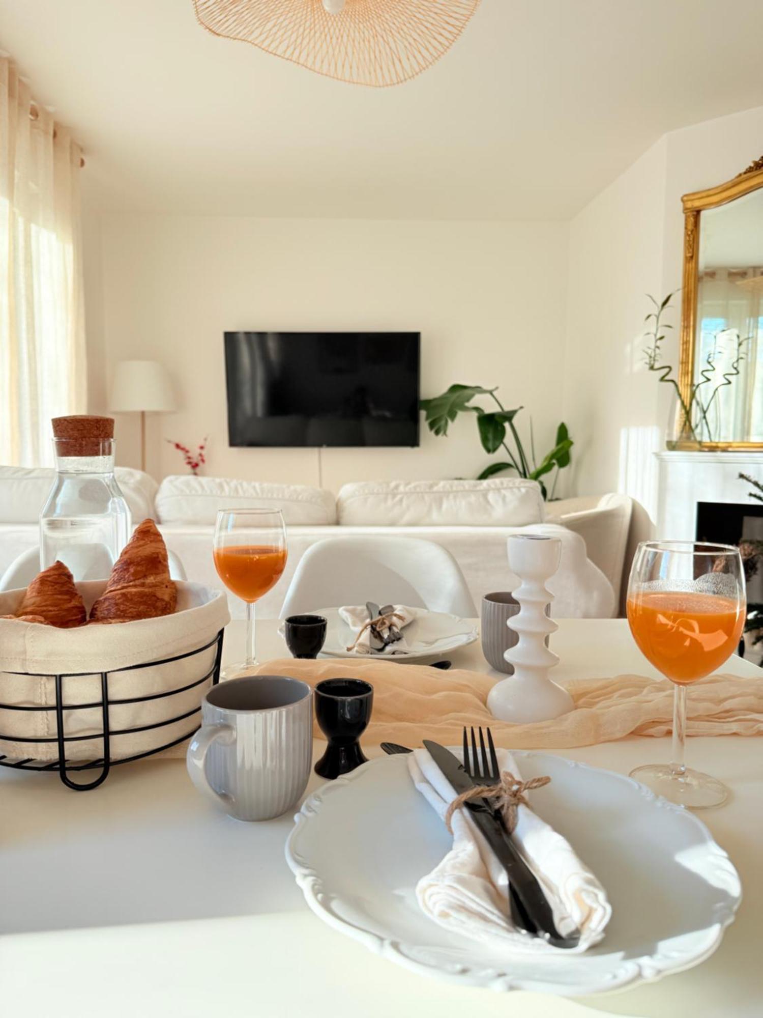 Cozy Near Paris Apartment Clamart